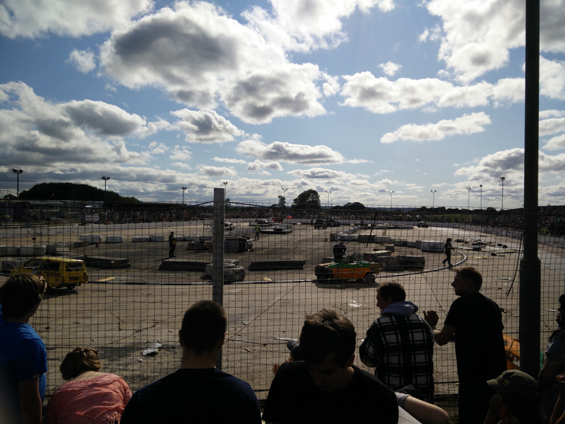 Illustration for article titled Went to watch some Banger racing today